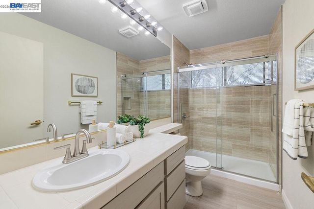 711 Lakemont Pl 4, San Ramon, CA 94582