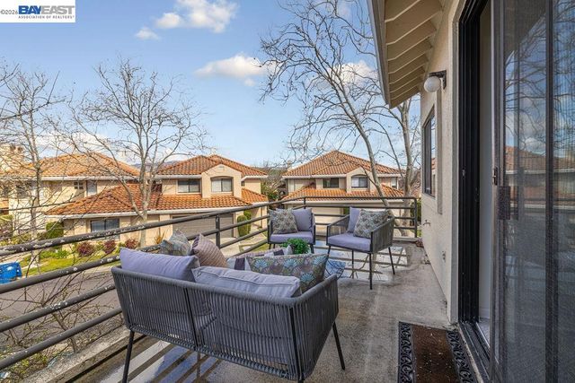 711 Lakemont Pl 4, San Ramon, CA 94582