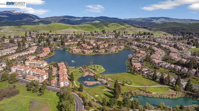 711 Lakemont Pl 4, San Ramon, CA 94582