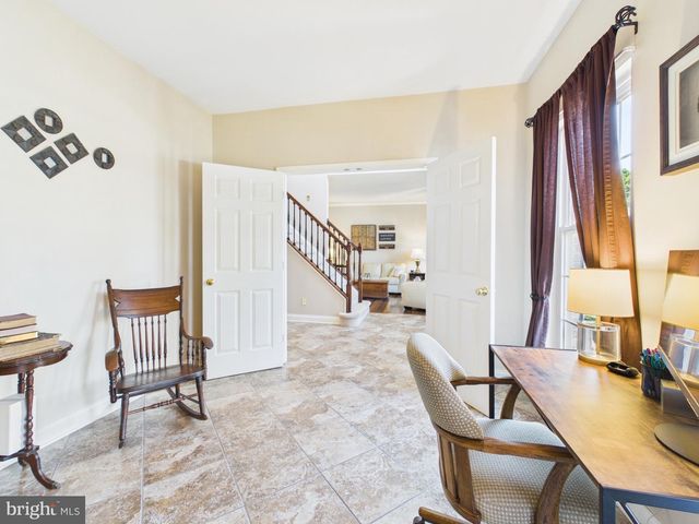 17 ROCKY RD, Newark, DE 19702