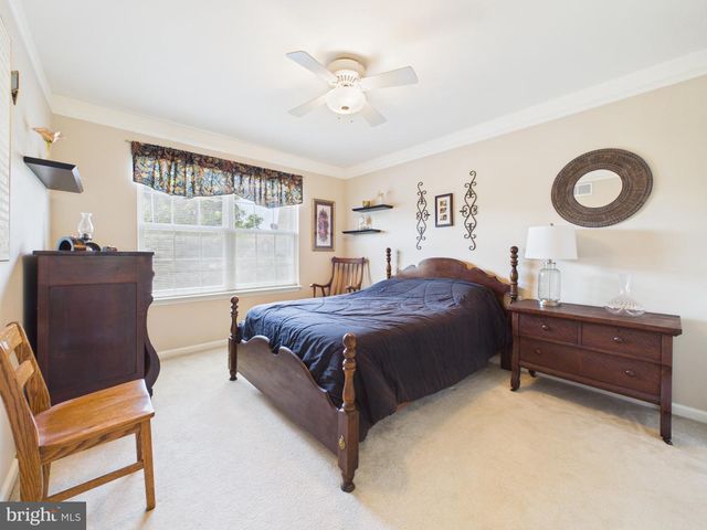 17 ROCKY RD, Newark, DE 19702