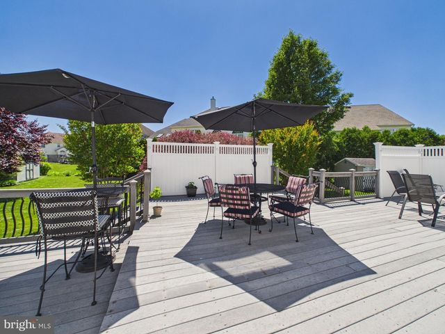 17 ROCKY RD, Newark, DE 19702