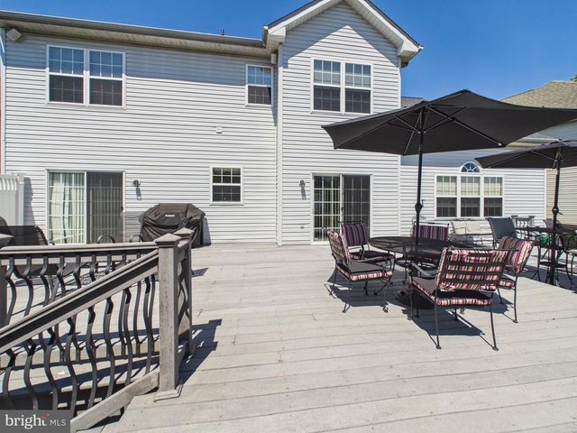 17 ROCKY RD, Newark, DE 19702