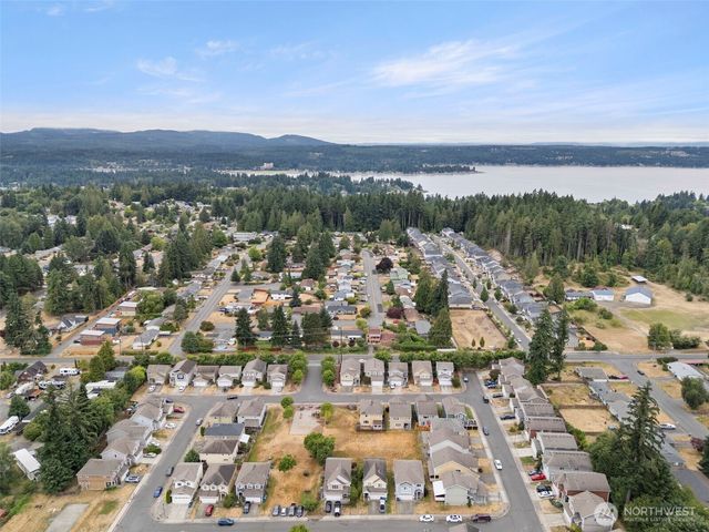 3821 Earendel Avenue, Bremerton, WA 98310