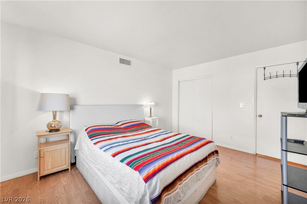 Image 18 of property listing at 4163 Honeycomb Drive, Las Vegas, NV 89147