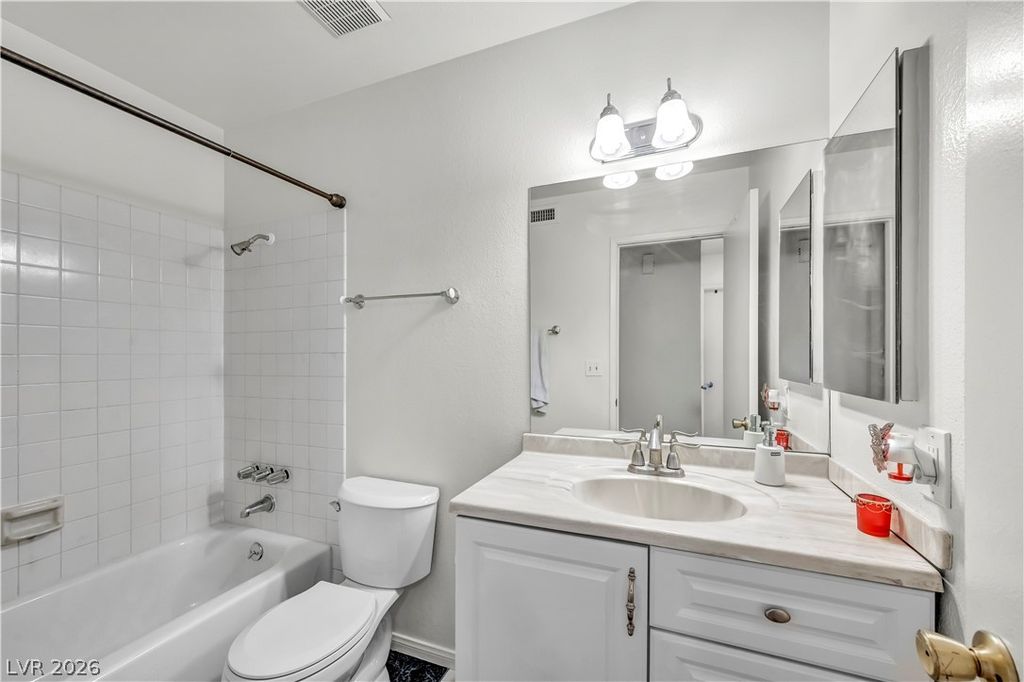 Image 23 of property listing at 4163 Honeycomb Drive, Las Vegas, NV 89147