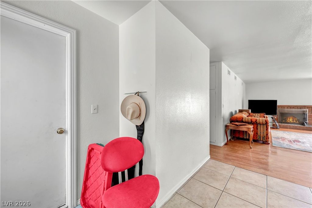 Image 7 of property listing at 4163 Honeycomb Drive, Las Vegas, NV 89147