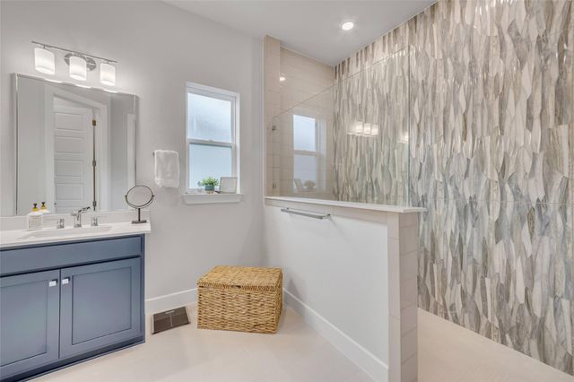 8517 Grenadier DR, Austin, TX 78738