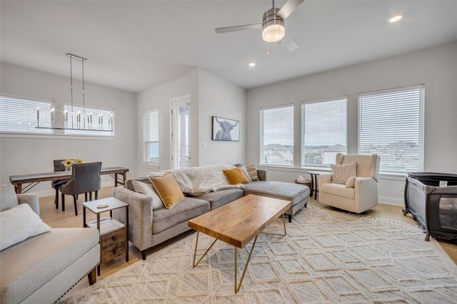 8517 Grenadier DR, Austin, TX 78738