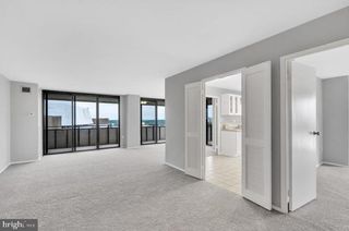 250 S REYNOLDS ST #1504, Alexandria, VA 22304