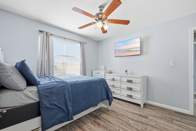 428 Sandy Ridge Circle, Mary Esther, FL 32569