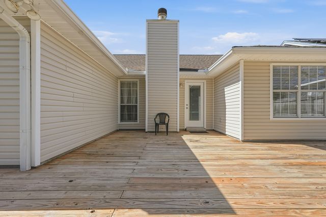 428 Sandy Ridge Circle, Mary Esther, FL 32569