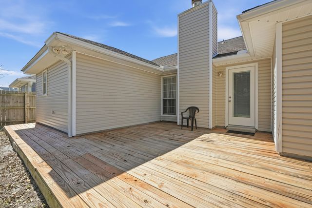 428 Sandy Ridge Circle, Mary Esther, FL 32569