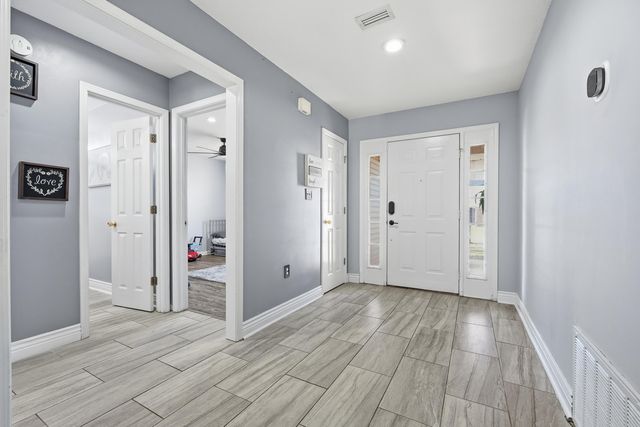 428 Sandy Ridge Circle, Mary Esther, FL 32569