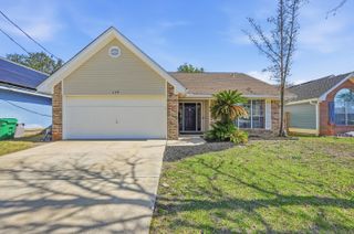 428 Sandy Ridge Circle, Mary Esther, FL 32569