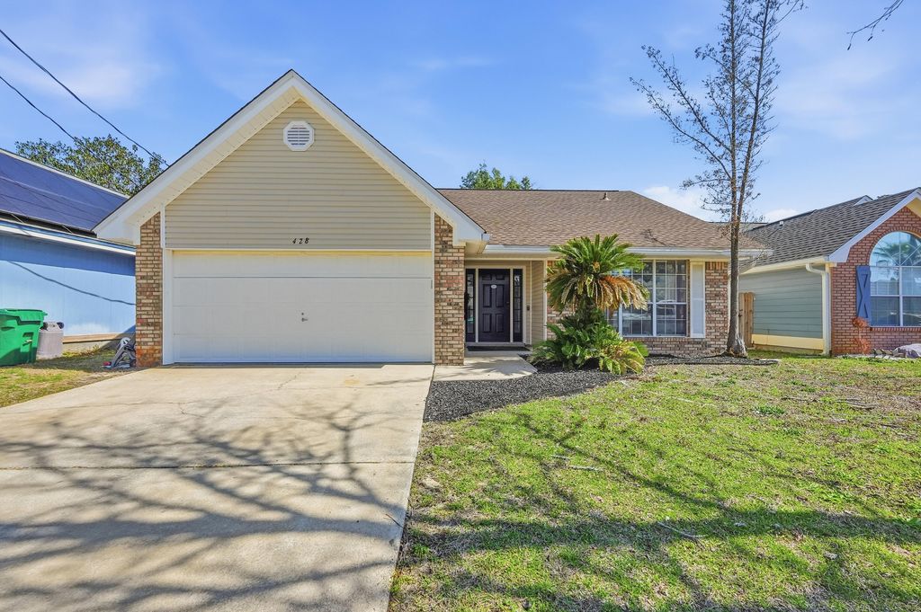 428 Sandy Ridge Circle, Mary Esther, FL 32569