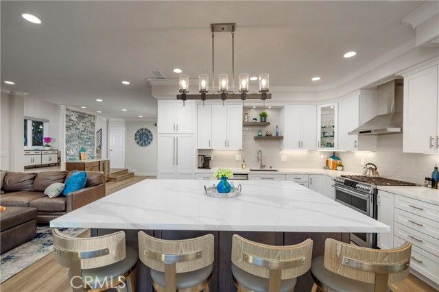 6161 Morningside Drive, Huntington Beach, CA 92648