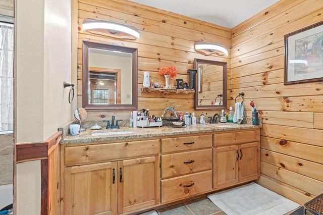 1843 Fm 969, Elgin, TX 78621