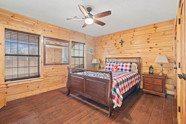 1843 Fm 969, Elgin, TX 78621