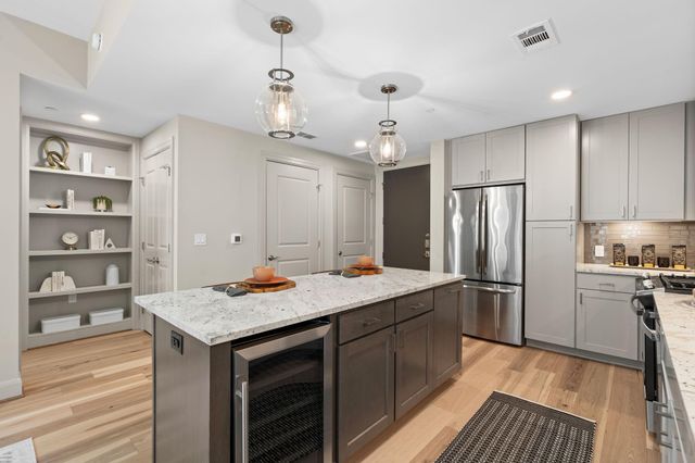 2511 Willowick Road 716, Houston, TX 77027