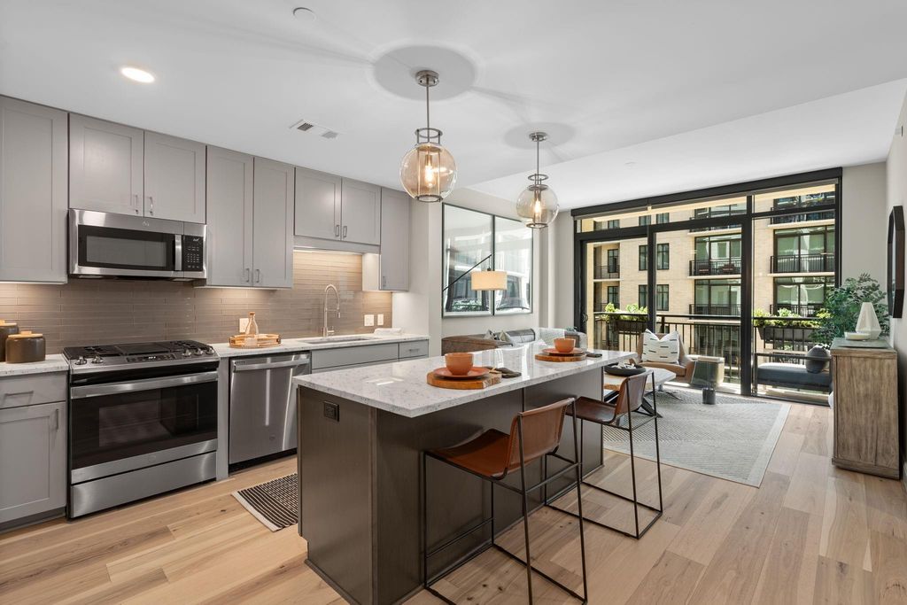 2511 Willowick Road 716, Houston, TX 77027