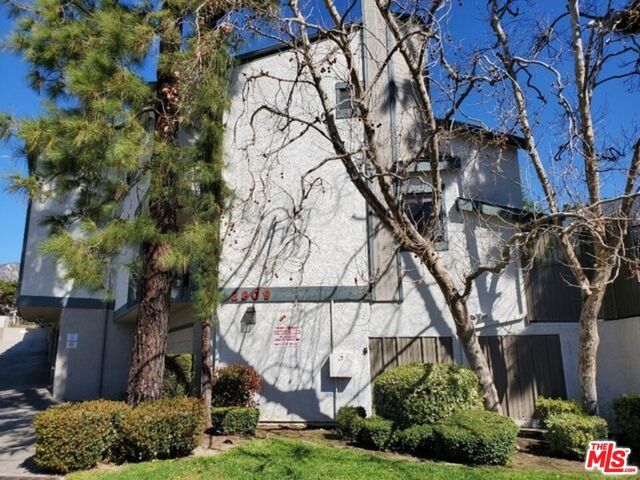 2809 Montrose Avenue 10, La Crescenta, CA 91214