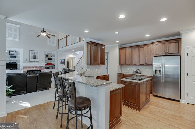 345 Big Bend Trail, Sugar Hill, GA 30518