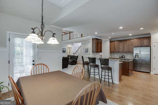 345 Big Bend Trail, Sugar Hill, GA 30518