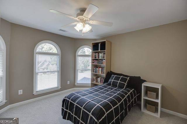 345 Big Bend Trail, Sugar Hill, GA 30518