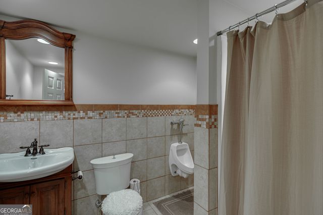 345 Big Bend Trail, Sugar Hill, GA 30518