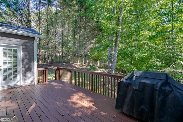 345 Big Bend Trail, Sugar Hill, GA 30518