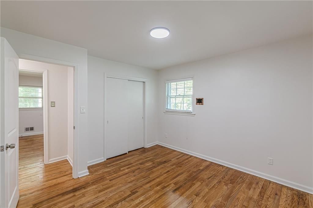 Image 30 of property listing at 3483 Scenic Drive, East Point, GA 30344