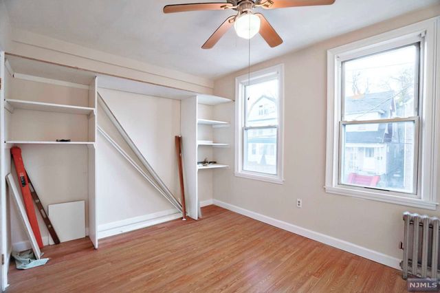 40 Newton Place, Irvington, NJ 07111