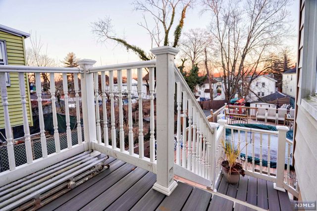 40 Newton Place, Irvington, NJ 07111