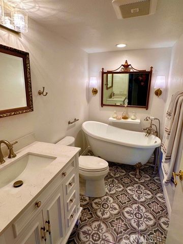 3273 San Amadeo A, Laguna Woods, CA 92637