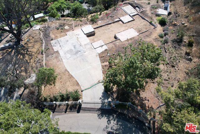 20555 Little Rock Way, Malibu, CA 90265