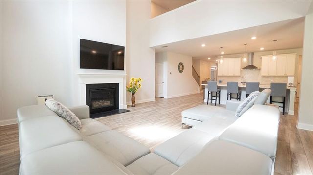 585 Briard Drive, Buford, GA 30518