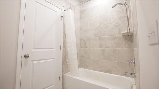 585 Briard Drive, Buford, GA 30518