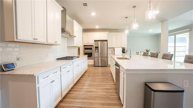 585 Briard Drive, Buford, GA 30518