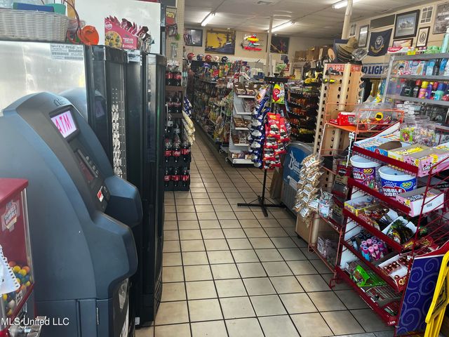 1019 Ingalls Avenue, Pascagoula, MS 39567