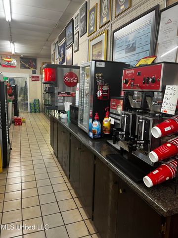 1019 Ingalls Avenue, Pascagoula, MS 39567