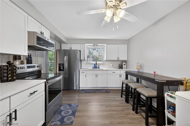 1529 Lee Terrace Drive, Wickliffe, OH 44092