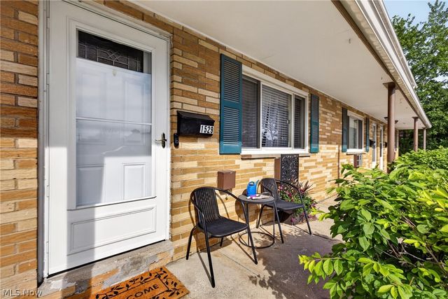 1529 Lee Terrace Drive, Wickliffe, OH 44092