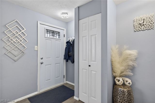 1529 Lee Terrace Drive, Wickliffe, OH 44092
