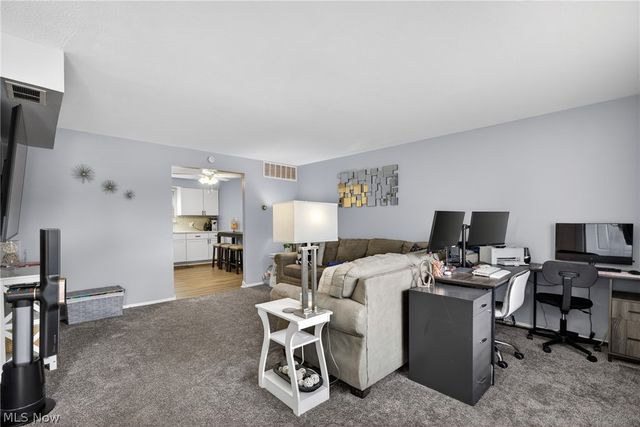 1529 Lee Terrace Drive, Wickliffe, OH 44092
