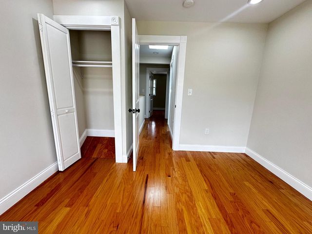 1114 SARAH ANN ST, Baltimore, MD 21223