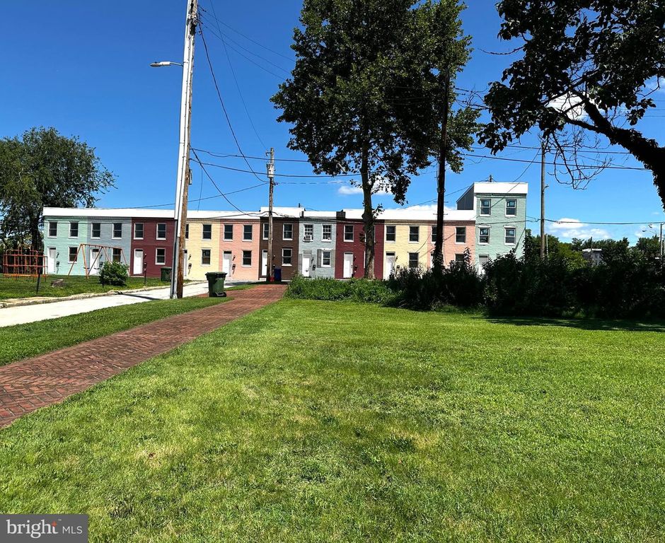 1114 SARAH ANN ST, Baltimore, MD 21223