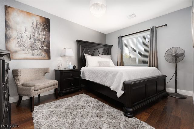 9284 Gentle Cascade Avenue, Las Vegas, NV 89178