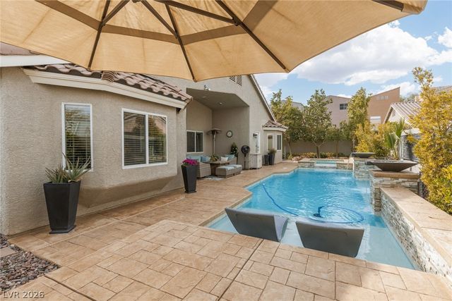 9284 Gentle Cascade Avenue, Las Vegas, NV 89178