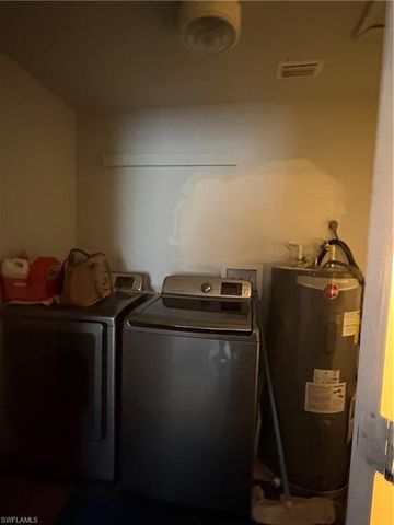 1891 Winkler AVE, Fort Myers, FL 33901